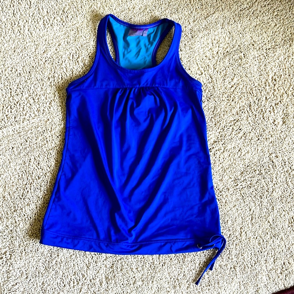 Athlete workout tank